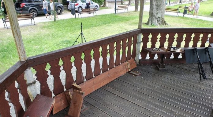 Bochnia. Przykra niespodzianka tuż przed koncertem w altanie na Plantach