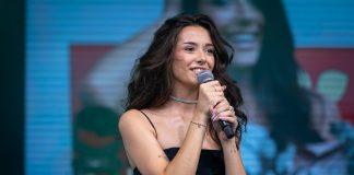 Jak śpiewa Wicemiss Polski? Julia Czesak wystąpiła w rodzinnej Rzezawie – ZDJĘCIA, WIDEO