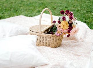 🔸 Jak stworzyć idealny klimat na działce, plaży czy pikniku?