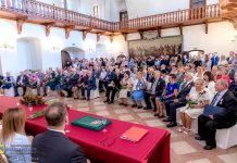 Niepołomice: Medale za Długoletnie Pożycie Małżeńskie wręczone 39 parom – ZDJĘCIA