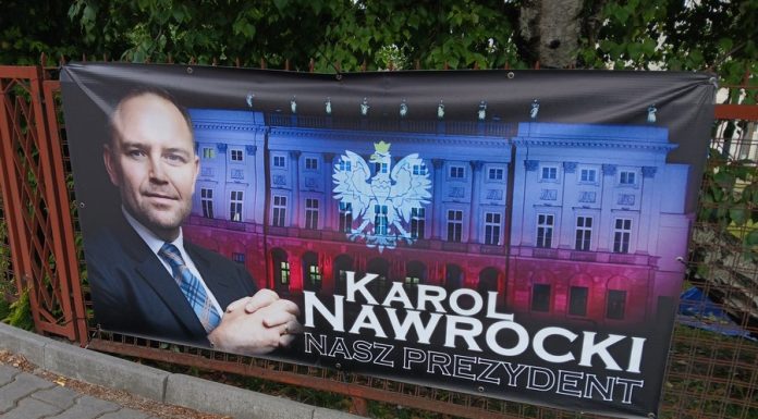 Bochnia. Radni o uchwale krajobrazowej. Spór o banery z prezydentem Nawrockim