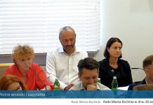 Bochnia. Szefowa edukacji o dodatkowych lekcjach religii: „Zadecydowali rodzice” – RELACJA Z SESJI