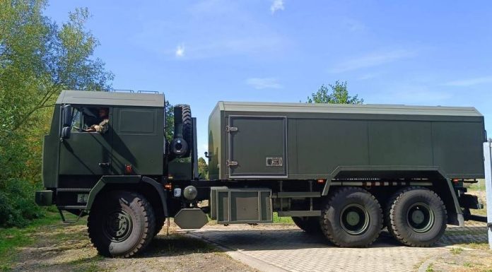 Susza w gminie Żegocina – wojsko dowoziło wodę, sytuacja zaczyna się poprawiać