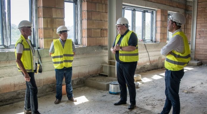 Szpital w Bochni: Kolejna duża inwestycja – chirurgia zmienia się dla onkologii – ZDJĘCIA