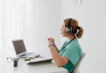 🔸 Teleporada – co to jest i jak wygląda w praktyce?