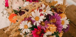 Warsztaty „Kwiaty polne, kłosy zbóż – tradycyjny bukiet zielny”