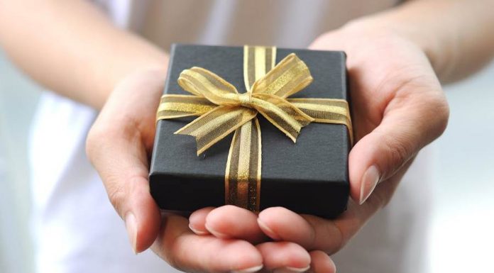 🔸 Co podarować nastoletniej kuzynce z okazji urodzin? Pomysły