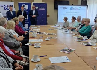 „Bezpieczni 60+”: warsztaty o bezpieczeństwie drogowym dla seniorów w Zielonej – ZDJĘCIA