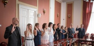 Powiat Bocheński. Nowi nauczyciele mianowani i dyrektorzy z nominacjami