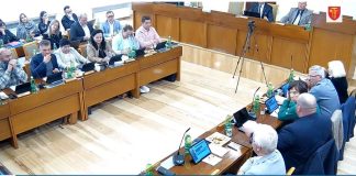 🔴 Bochnia. Radni dyskutowali o żłobku i przedszkolu. „Chaos, chaos, jeden wielki chaos” – RELACJA Z SESJI