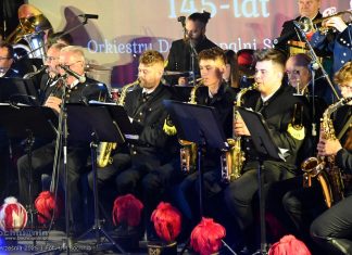 145-lecie Orkiestry Dętej Kopalni Soli Bochnia. Koncert Jubileuszowy w Komorze Ważyn – ZDJĘCIA