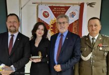 Delegacja Stowarzyszenia Bochniaków na obchodach w Sanoku. Przypomniano o bocheńskich korzeniach Podhalańczyków