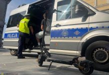 Brzescy policjanci sprawdzali użytkowników hulajnóg. Posypały się mandaty