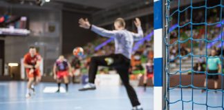 🔸 Podstawowe przepisy w piłce ręcznej – boisko, pozycje, punktacja