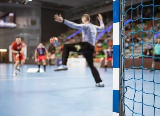 🔸 Podstawowe przepisy w piłce ręcznej – boisko, pozycje, punktacja