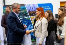 Uroczyste otwarcie osiedla SIM Małopolska w Łękach. Pierwsi lokatorzy odebrali klucze – ZDJĘCIA