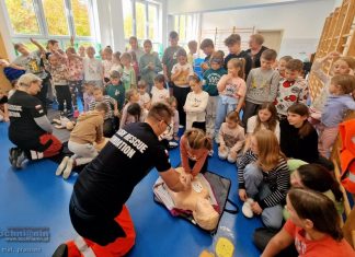 Nowy Wiśnicz. Lekcja ratowania życia w szkole – ZDJĘCIA