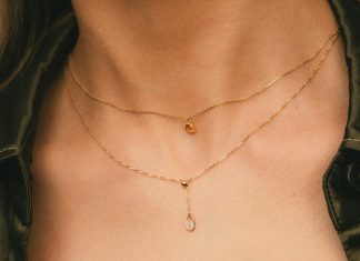 🔸 Dlaczego naszyjniki pozłacane to dobry pomysł na prezent?