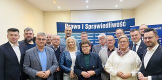 Beata Szydło ponownie na czele Małopolskiej Rady Regionalnej PiS