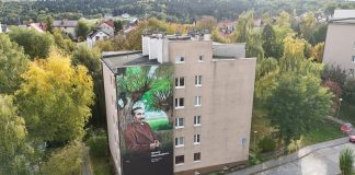 Kolejny mural na os. Niepodległości. Witos dołączył do Piłsudskiego i Paderewskiego