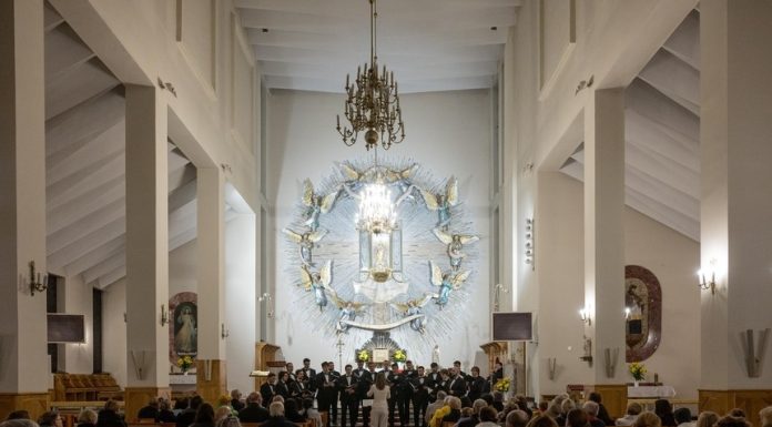 Bochnia. Chór Męski Cantores Sancti Nicolai wystąpił w kościele Św. Jana – ZDJĘCIA