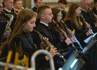 Orkiestra Dęta Kopalni Soli Bochnia zagrała koncert zaduszkowy – ZDJĘCIA