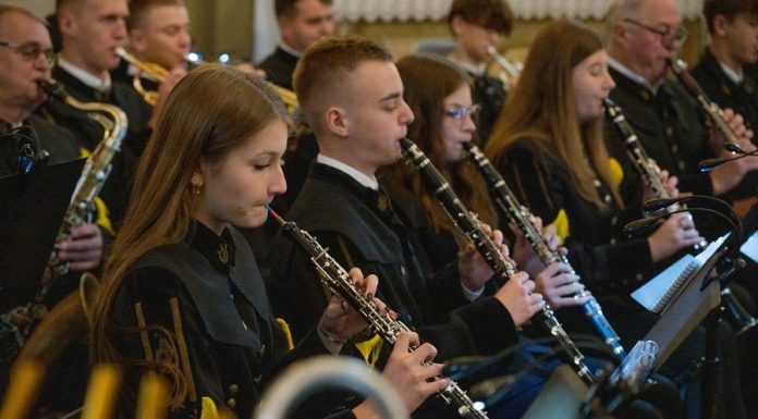 Orkiestra Dęta Kopalni Soli Bochnia zagrała koncert zaduszkowy – ZDJĘCIA