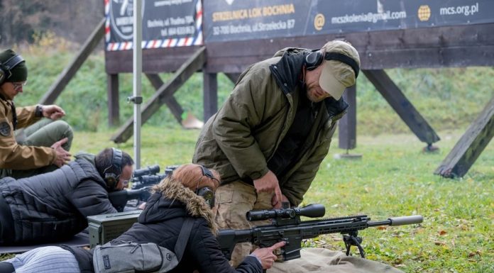 Piknik i zawody „10 strzałów ku chwale Ojczyzny” przyciągnęły miłośników strzelectwa – ZDJĘCIA