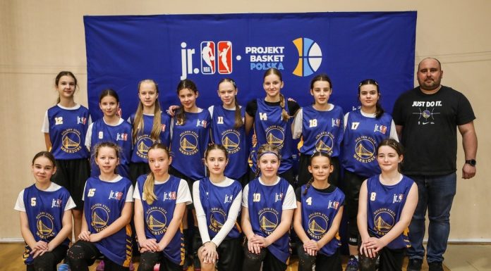 Jr. NBA w Bochni. MOSiR z kompletem zwycięstw i prowadzeniem w konferencji