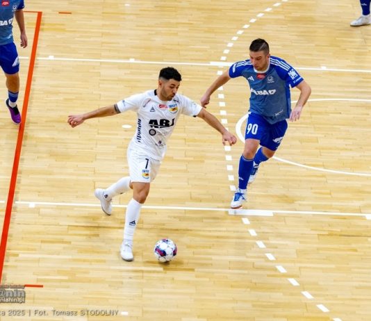 Bez niespodzianki, choć w końcówce było nerwowo. BSF Bochnia w 1/8 finału Pucharu Polski