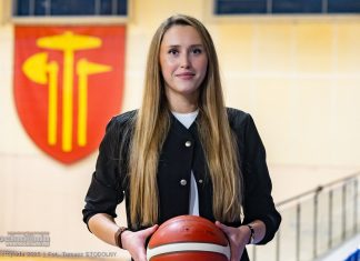 Jowita Ossowska. Charakterna i empatyczna Pani Kapitan zespołu Contimax MOSiR Bochnia