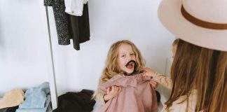 🔸 Jak kompletować garderobę małego dziecka na każdą porę roku?