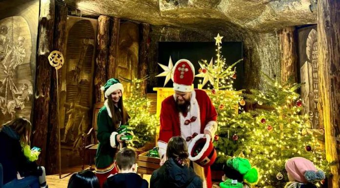 🔸 Firmowe Mikołajki: Niezapomniana przygoda 250 m pod ziemią!