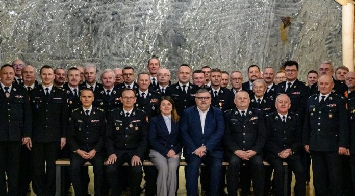 Posiedzenie Zarządu Wojewódzkiego ZOSP RP w Kopalni Soli Bochnia – ZDJĘCIA