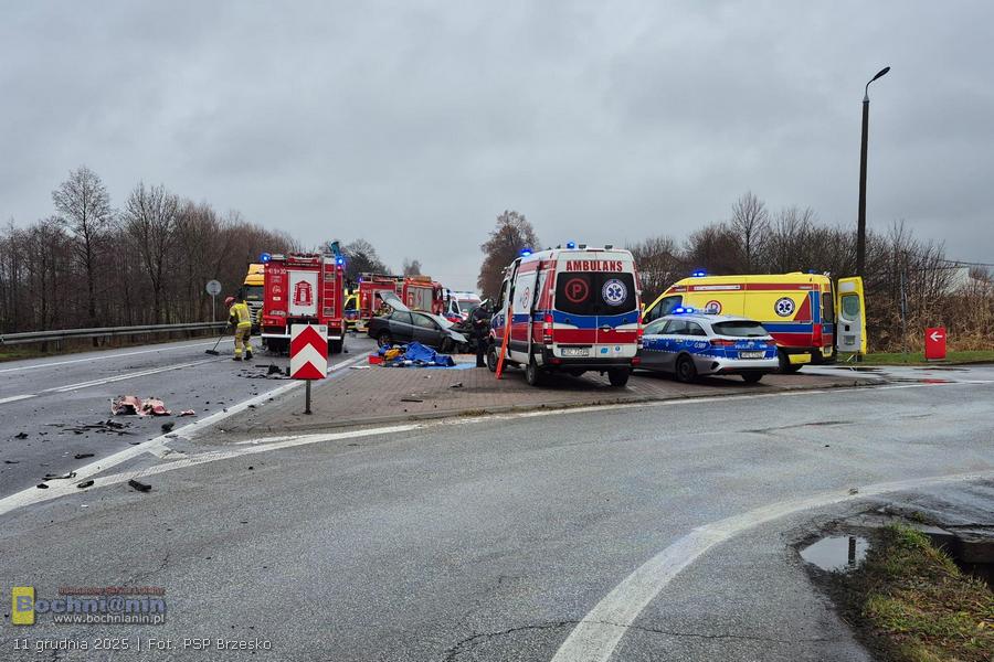 Poważny wypadek w Sufczynie. Roczne dziecko w stanie ciężkim, DK94 zablokowana