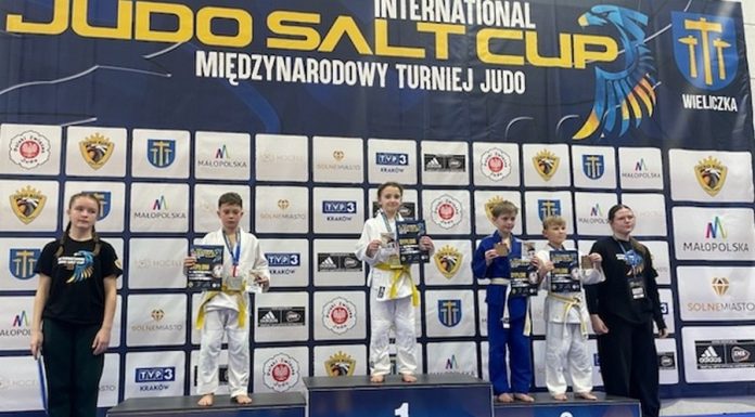 Judo. 13 medali dla MOSiR Bochnia na turnieju w Wieliczce