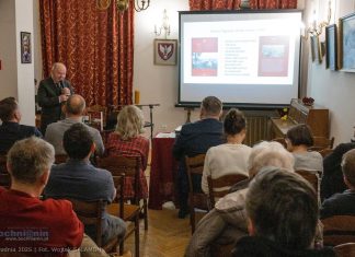 Dom Bochniaków. Spotkanie autorskie z Tadeuszem Olszewskim – ZDJĘCIA