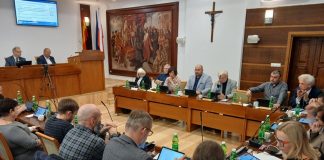 🔴 Bochnia dopłaci 1 mln zł do odbioru odpadów komunalnych. Jak głosowali radni? – RELACJA Z SESJI