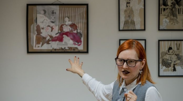 Biblioteka w Bochni. Wernisaż wystawy Anny Rabbit – ZDJĘCIA