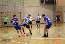Starcie pokoleń w Bochni. Juniorzy pokonali oldbojów BKS 11:6