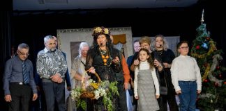 Spektakl „Jako i my odpuszczamy…” poruszył publiczność w Żegocinie – ZDJĘCIA