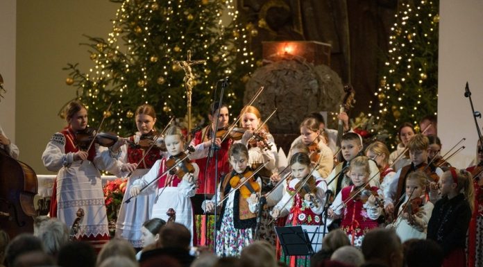 Góralskie kolędy w kościele św. Pawła Apostoła w Bochni – ZDJĘCIA