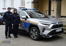 Toyota RAV4 w służbie ochrony środowiska. Straż Miejska w Bochni doposażona za środki unijne – ZDJĘCIA