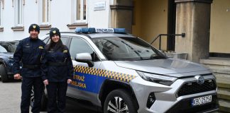 Toyota RAV4 w służbie ochrony środowiska. Straż Miejska w Bochni doposażona za środki unijne – ZDJĘCIA