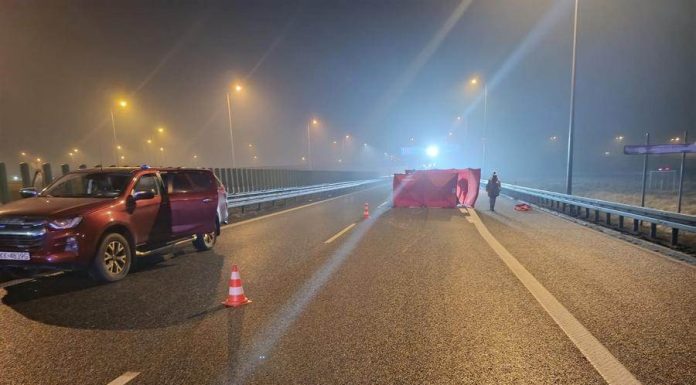 🔴 Samobójcza śmierć i tragiczny wypadek na A4 koło Bochni. Nie żyją dwie osoby