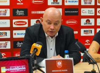 „Pozorny rozwój”. Znany trener ostro o szkoleniu młodych koszykarek i systemowych błędach ligi