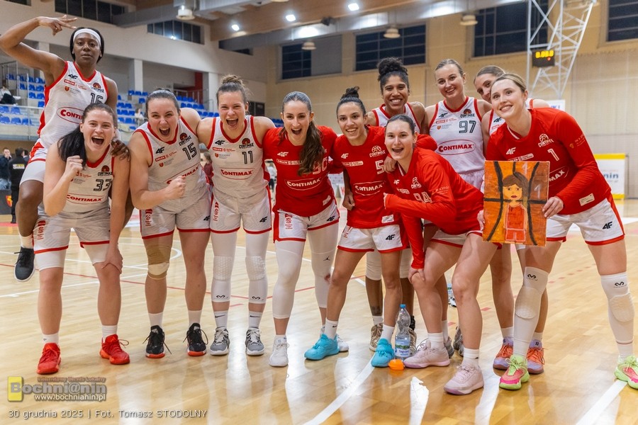 WRESZCIE! Contimax MOSiR przełamał fatalną serię wygrywając z Jelenią Górą, rewelacyjna Sierra Moore! – ZDJĘCIA