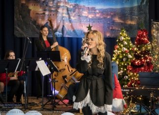 18 tys zł zebrano podczas IX Charytatywnego Koncertu Kolęd w ZS nr 1 w Bochni – ZDJĘCIA