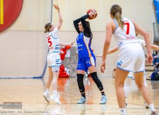 KLK: Contimax MOSiR II Bochnia – Enea AZS II Poznań 56:88 – ZDJĘCIA