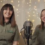 Niepołomice znów wysyłają pozytywny przekaz! „Aniołowie są wśród nas” – wspólna pastorałka pełna dobra i nadziei – WIDEO